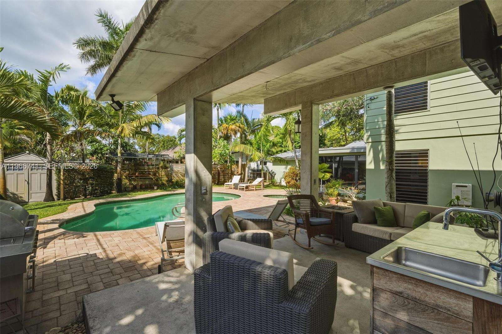 1400 12th Ct, Fort Lauderdale, FL 33312 | Picture 2