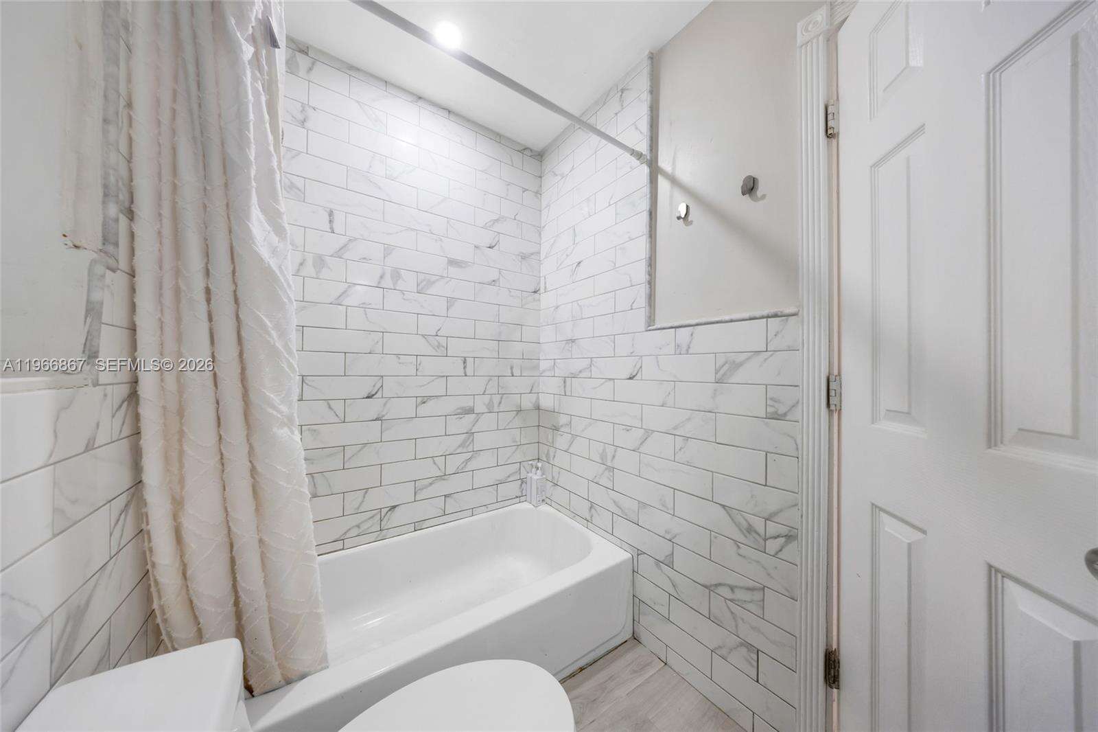 907 Park Rd, Hollywood, FL 33021 | Picture 22