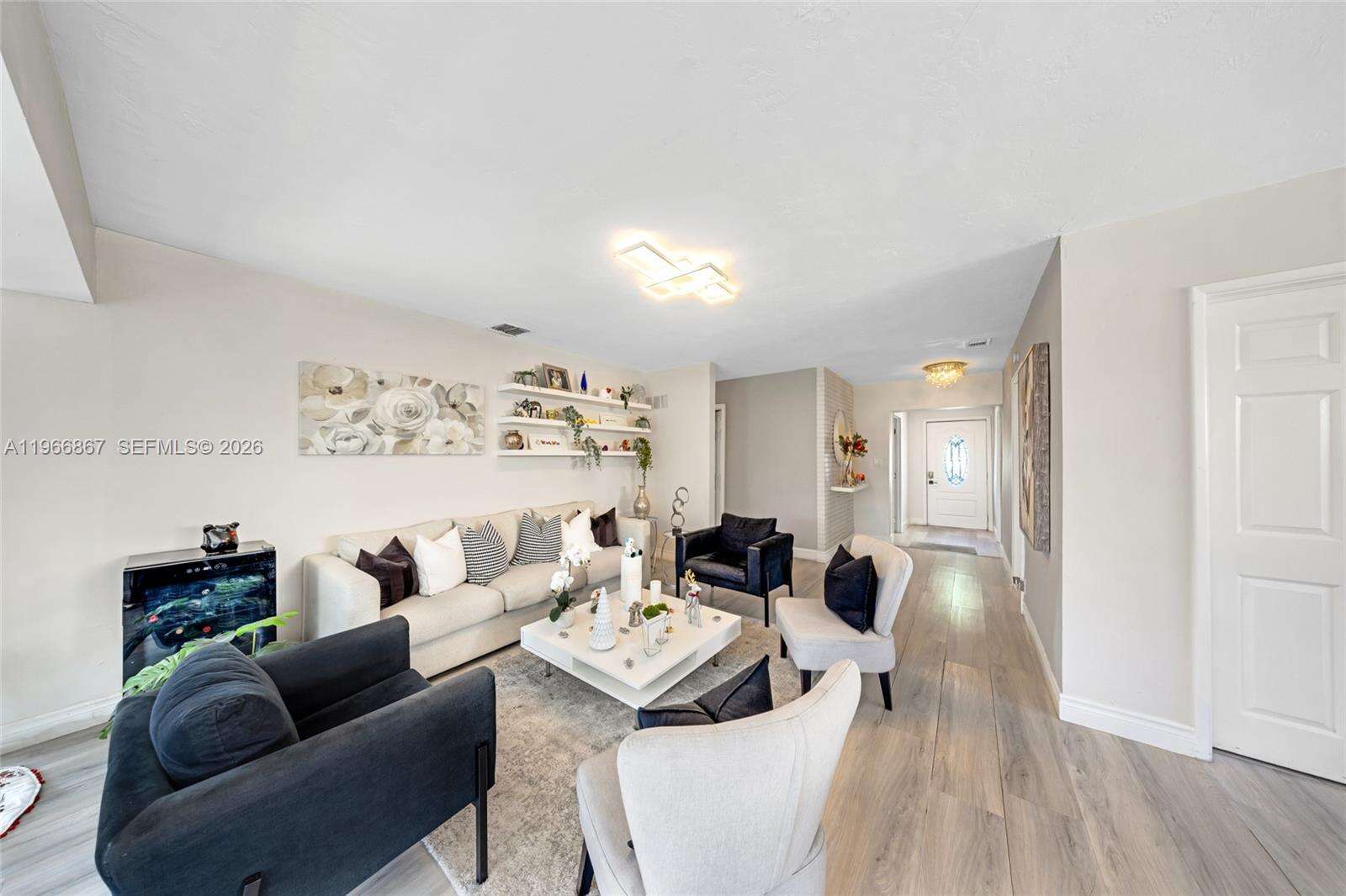 907 Park Rd, Hollywood, FL 33021 | Picture 5