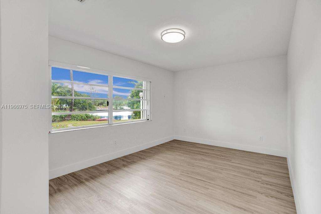 19710 23rd Ave, Miami, FL 33180 | Picture 21