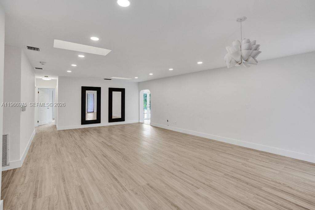 19710 23rd Ave, Miami, FL 33180 | Picture 10