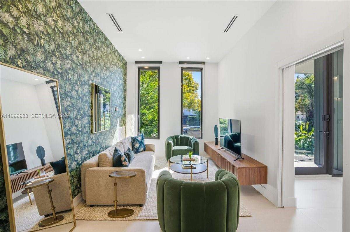 4354 Alton Rd, Miami Beach, FL 33140 | Picture 8