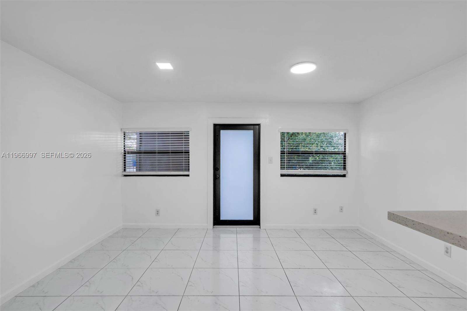 411 61st Ave, Hollywood, FL 33024 - For Sale photo 4