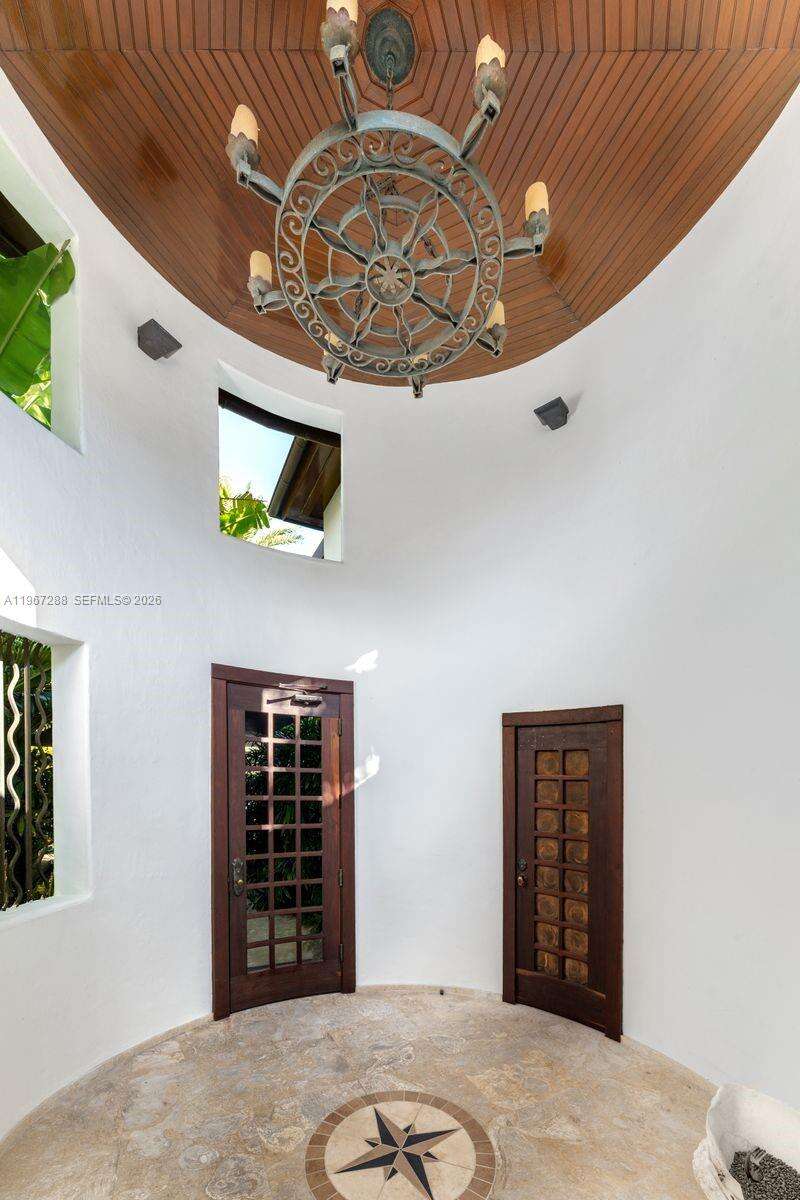 34 Dilido Dr, Miami Beach, FL 33139 | Picture 11