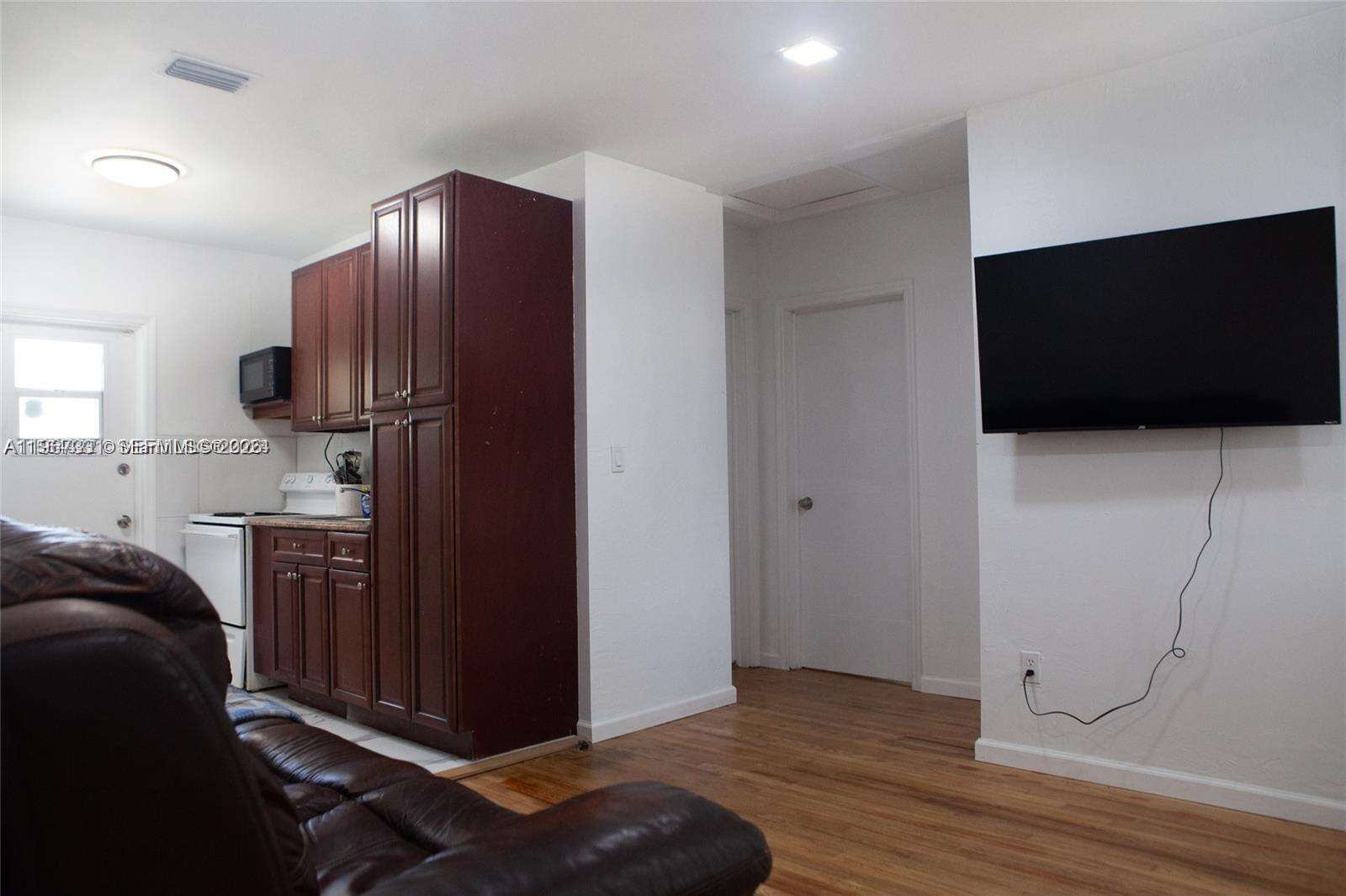 1821 Harding St, Hollywood, FL 33020 | Picture 15