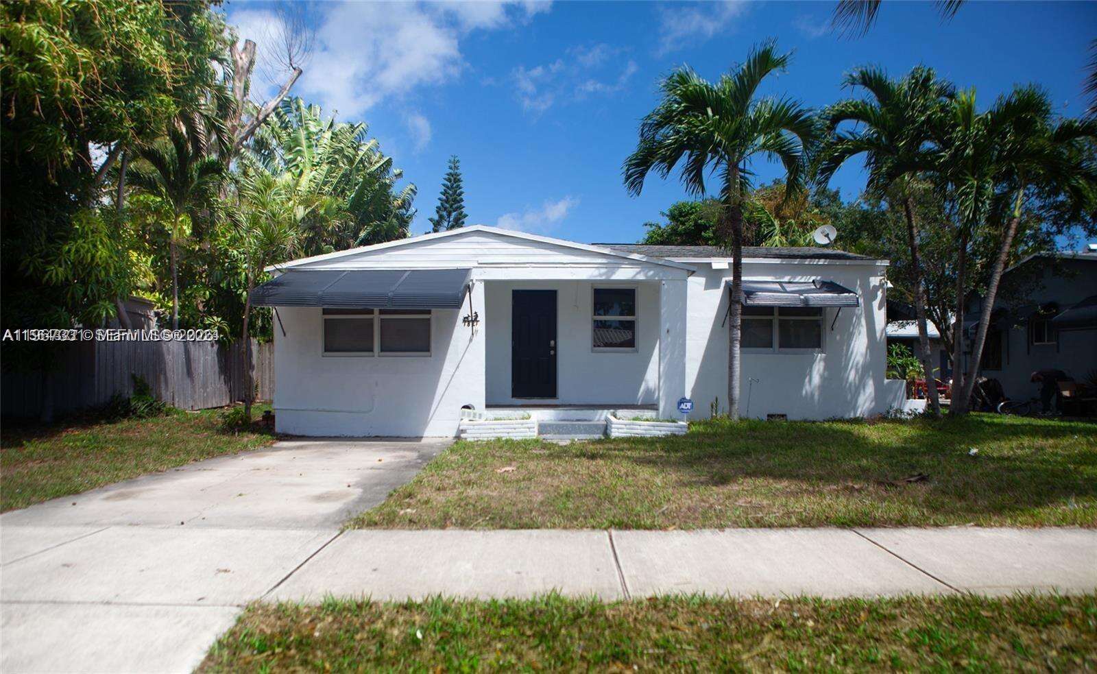 1821 Harding St, Hollywood, FL 33020 | Picture 4