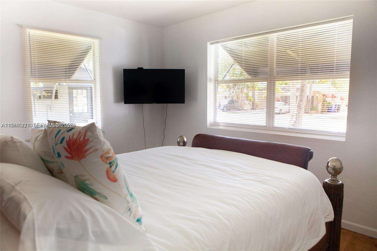 1821 Harding St, Hollywood, FL 33020 | Picture 10