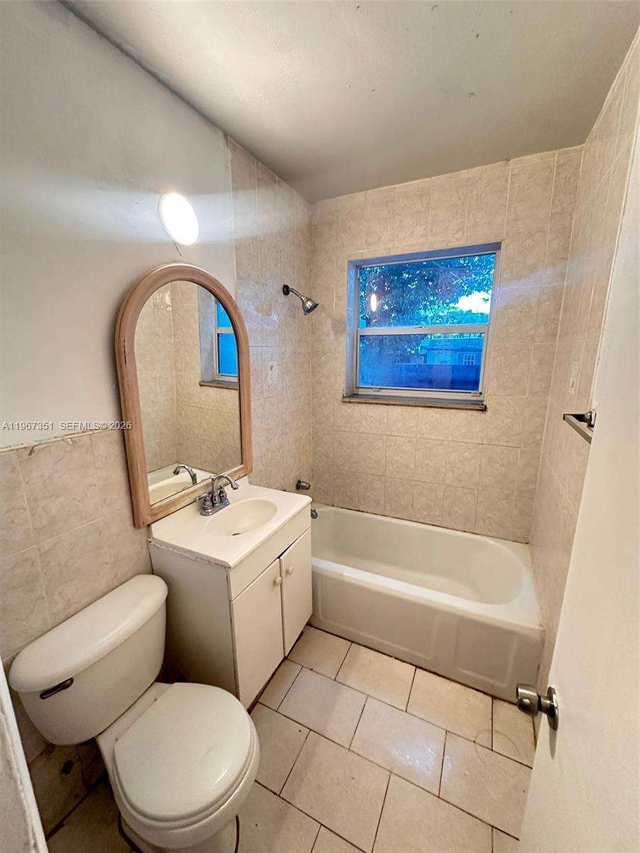 1829 Harding St, Hollywood, FL 33020 | Picture 8