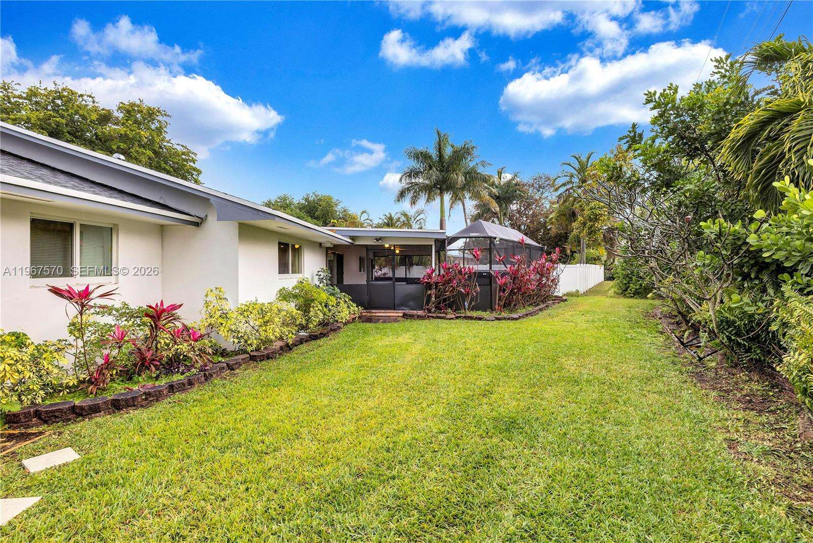 3211 Calle Largo Dr, Hollywood, FL 33021 | Picture 21