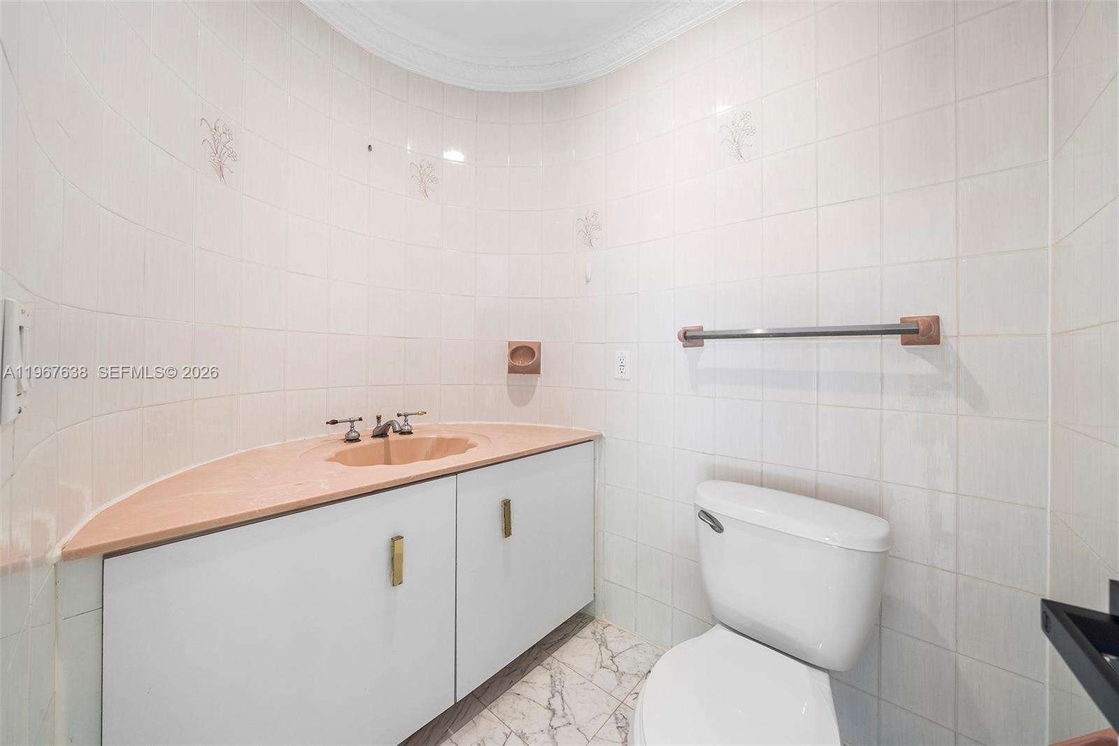 465 Golden Beach Dr, Golden Beach, FL 33160 | Picture 34