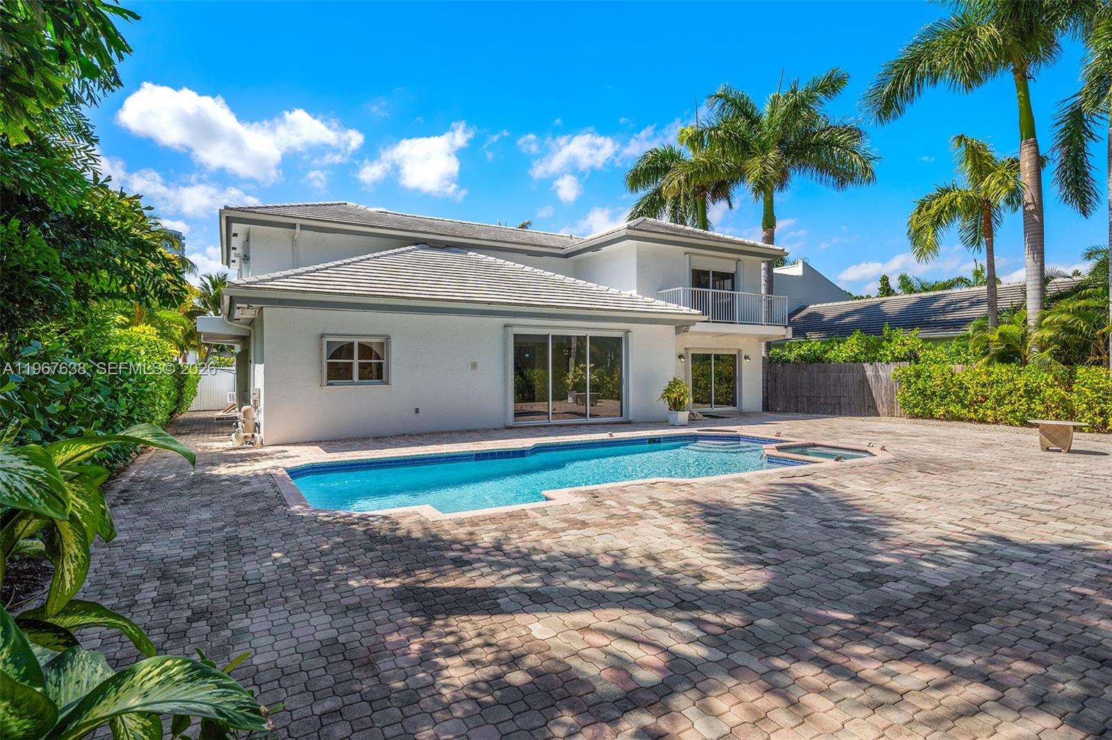 465 Golden Beach Dr, Golden Beach, FL 33160 | Picture 38