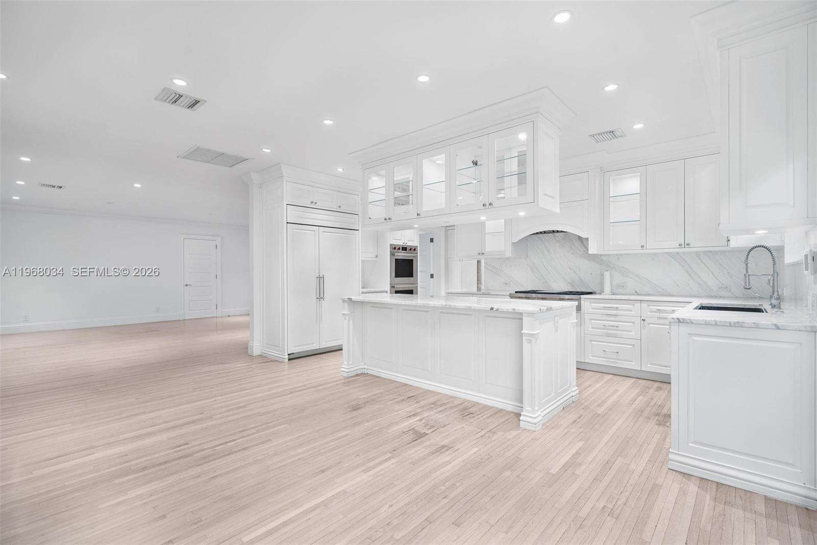 10121 Broadview Dr, Bay Harbor Islands, FL 33154 | Picture 17