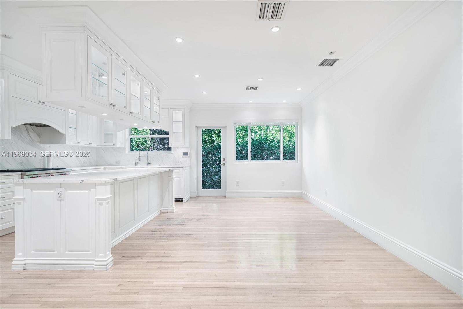 10121 Broadview Dr, Bay Harbor Islands, FL 33154 | Picture 20