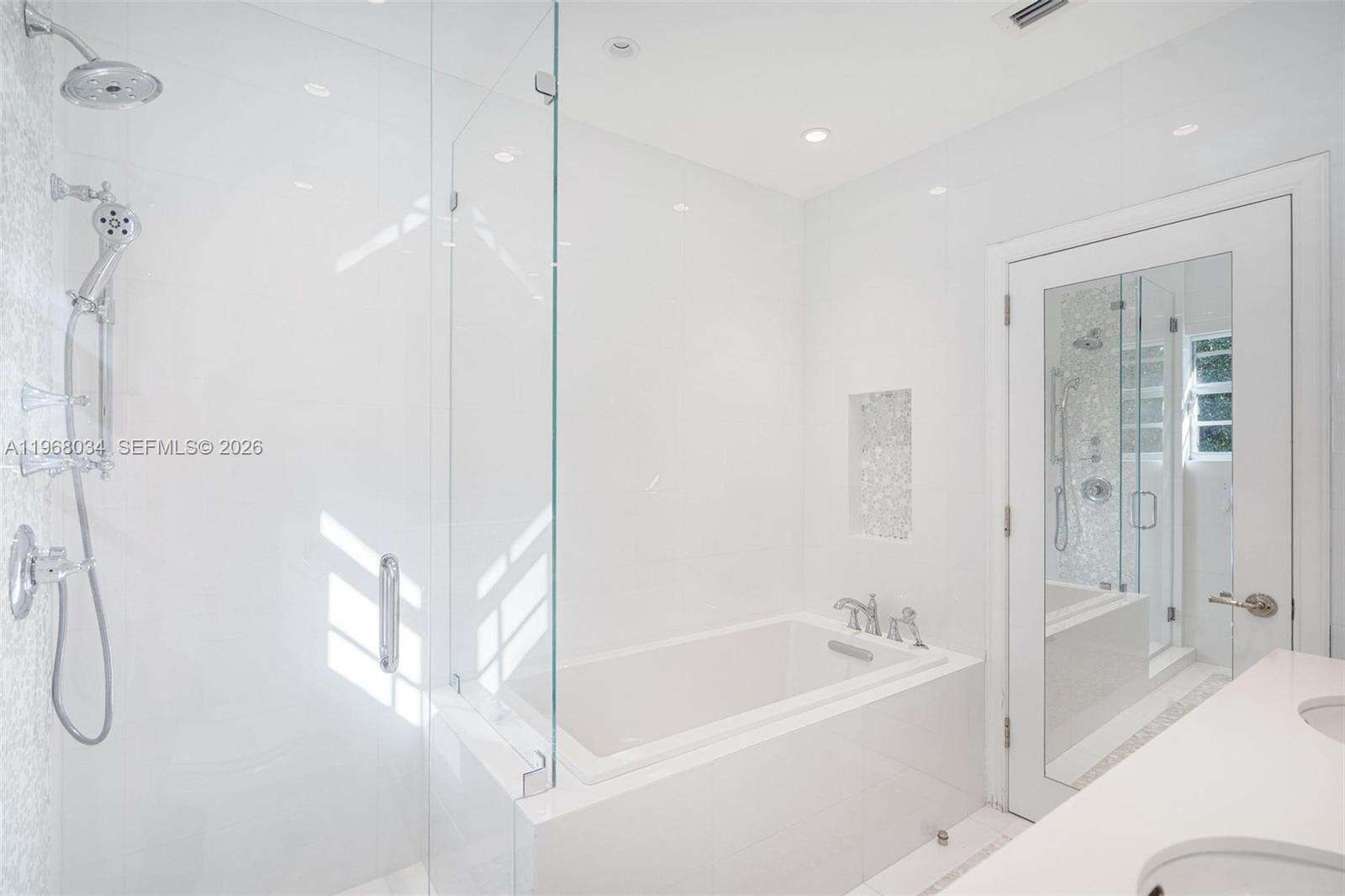 10121 Broadview Dr, Bay Harbor Islands, FL 33154 | Picture 33