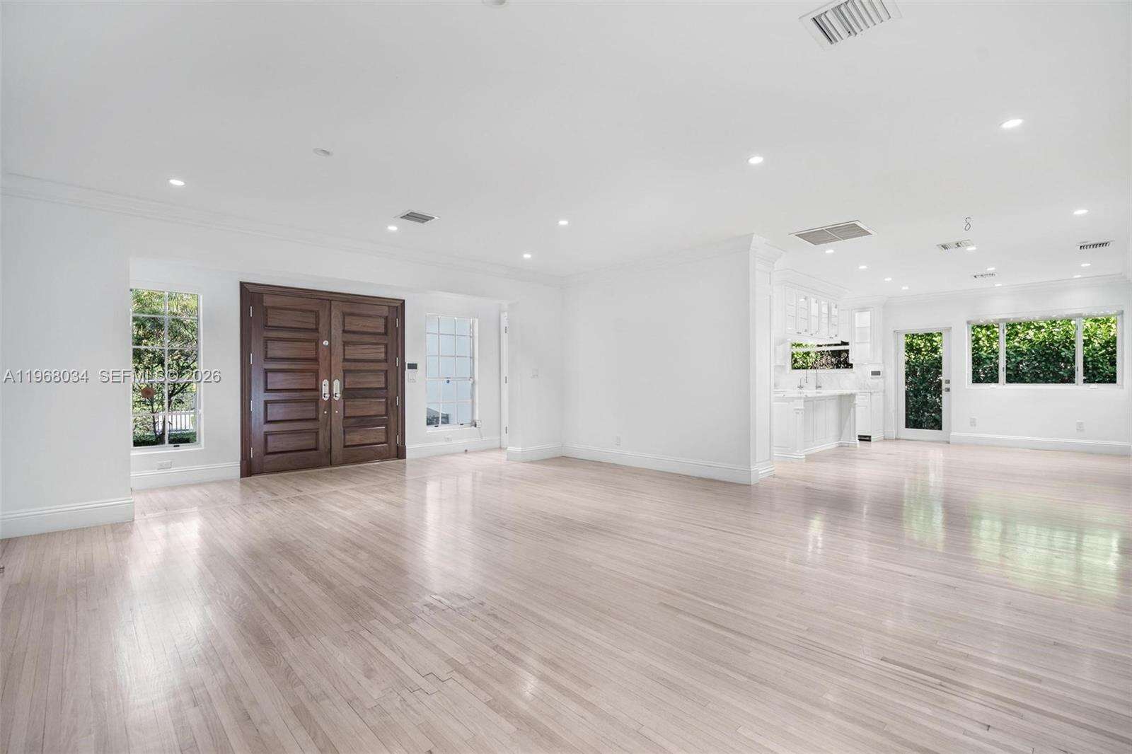 10121 Broadview Dr, Bay Harbor Islands, FL 33154 | Picture 8