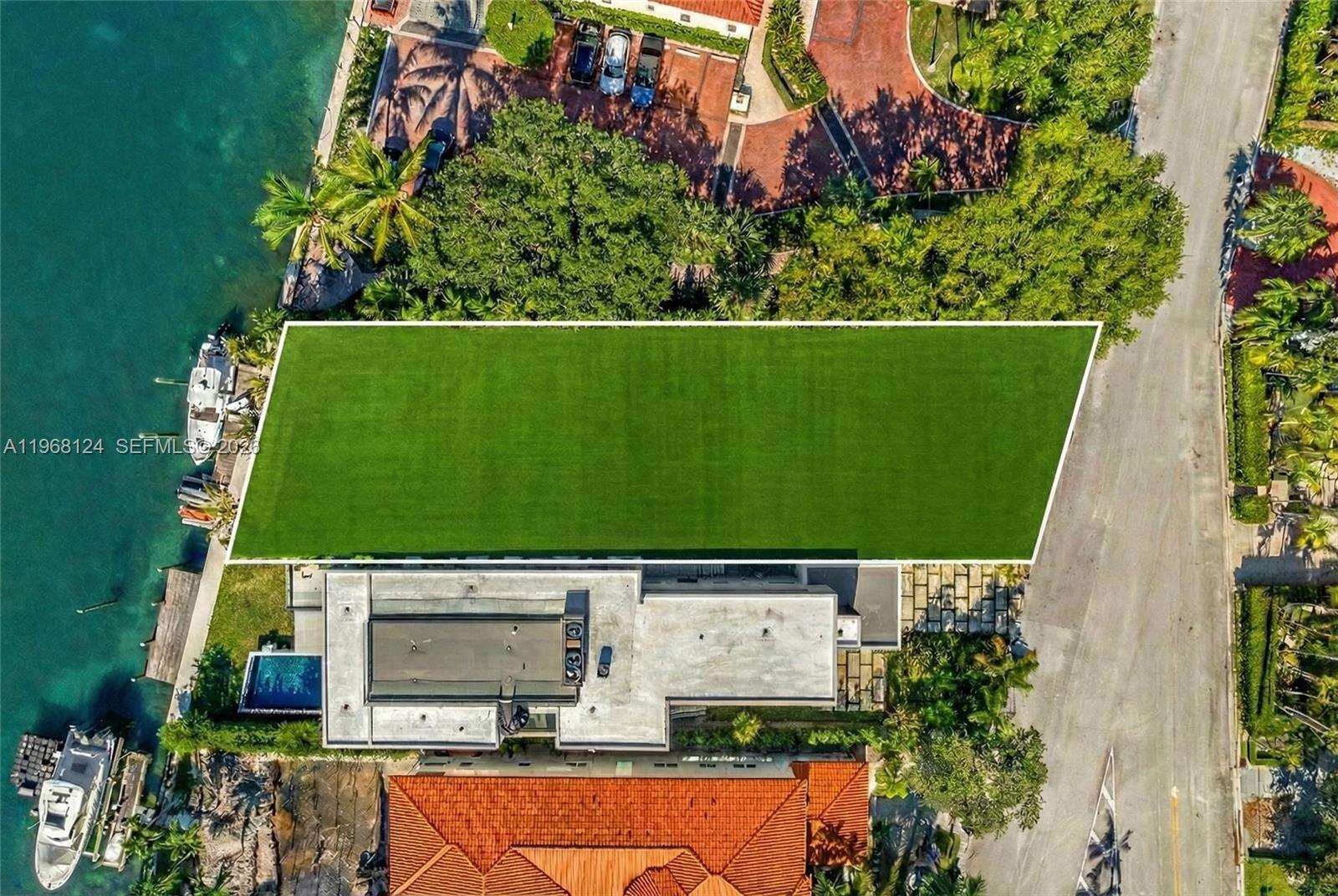 9064 Bay Dr, Surfside, FL 33154 | Picture 3