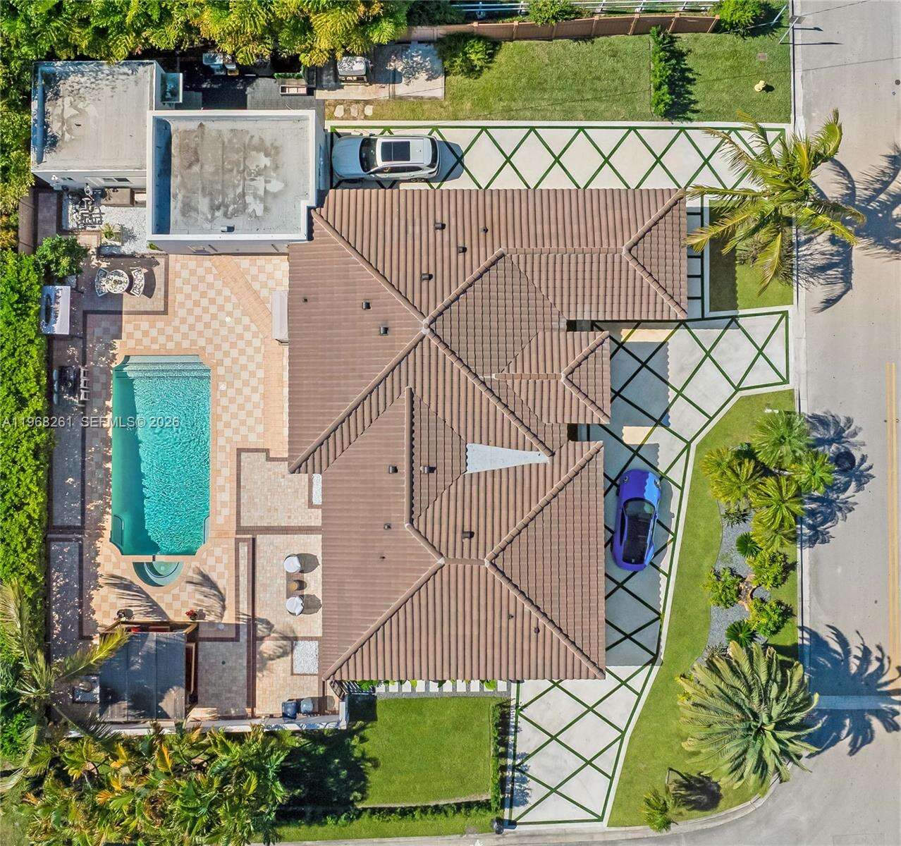 500 94th St, Surfside, FL 33154 | Picture 2