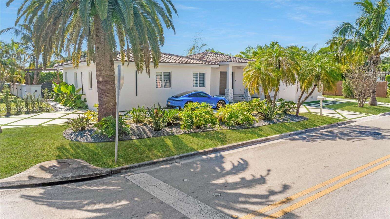 500 94th St, Surfside, FL 33154 | Picture 9