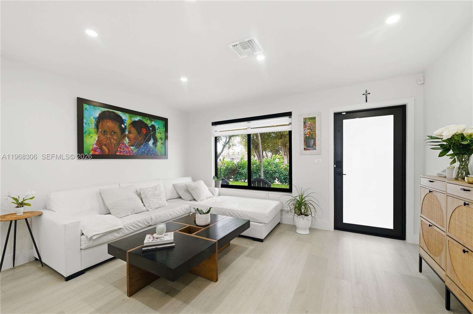 7491 Raleigh St, Hollywood, FL 33024 - For Sale photo 2