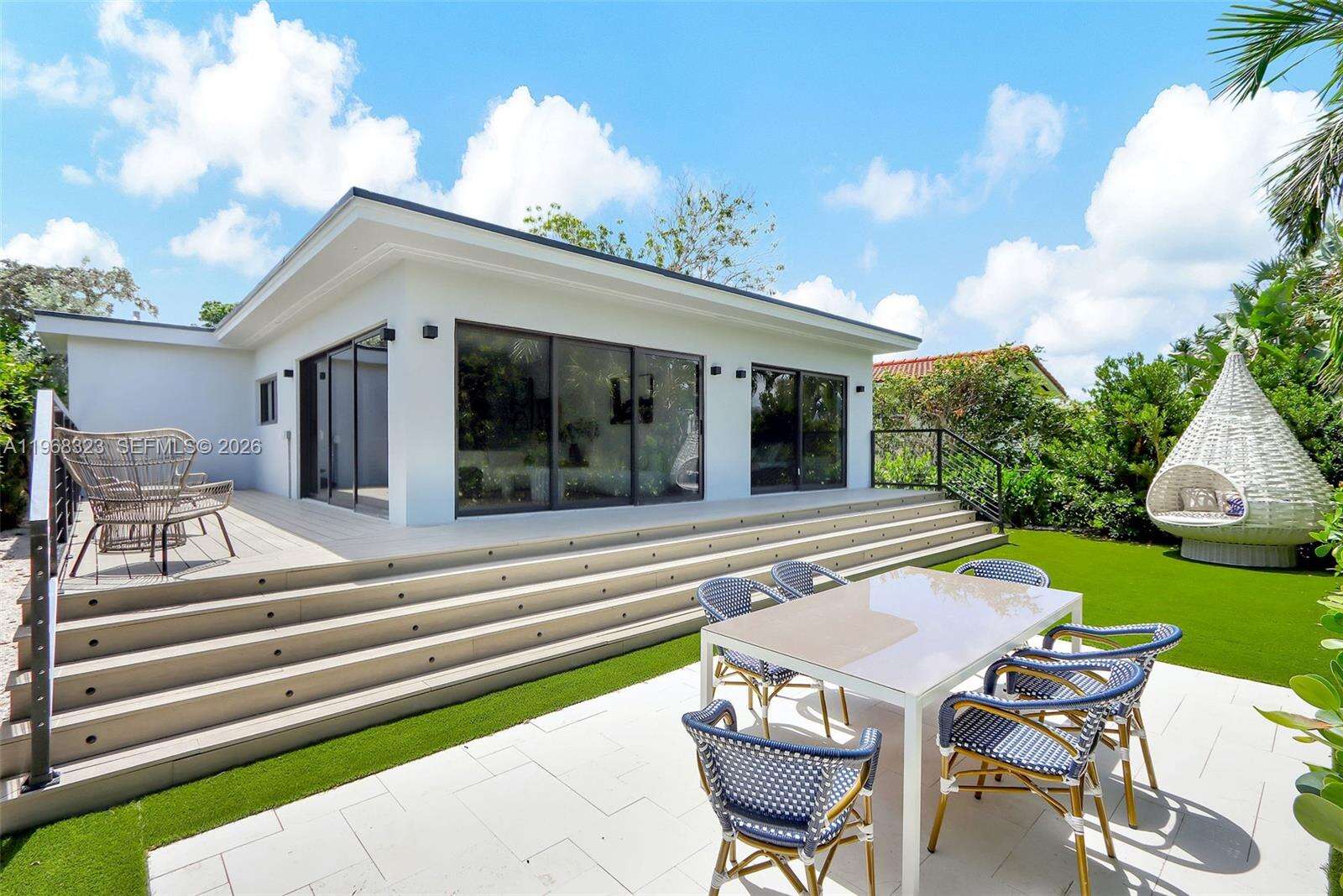 9048 Dickens Ave, Surfside, FL 33154 | Picture 1