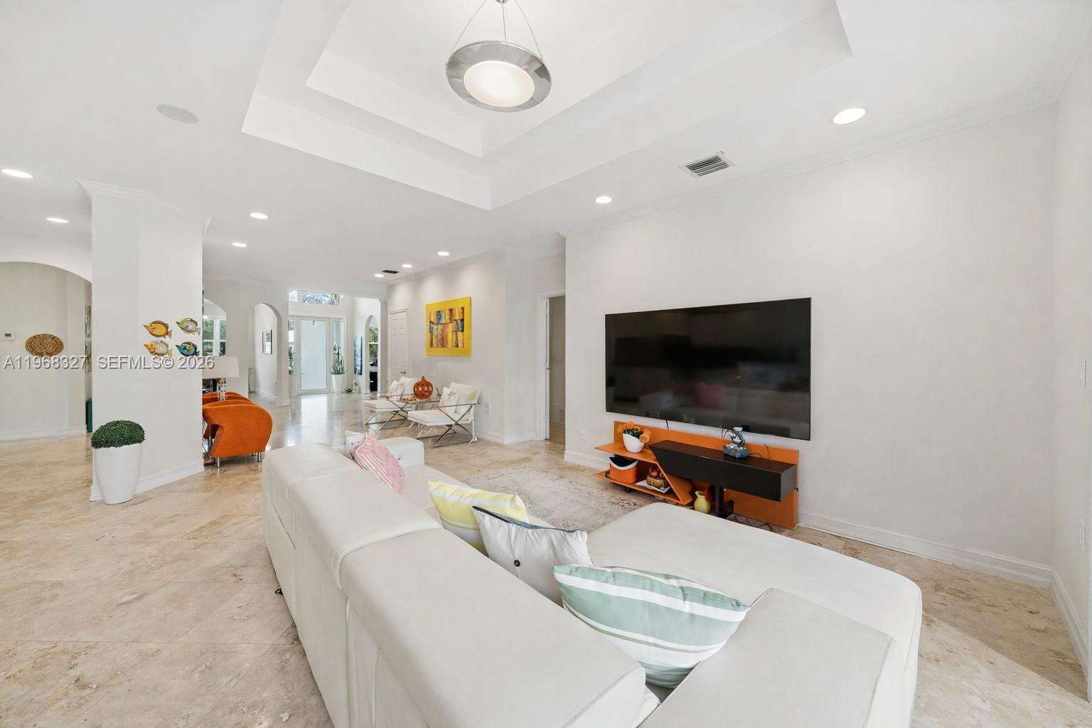 7431 Center Bay Dr, North Bay Village, FL 33141 | Picture 10