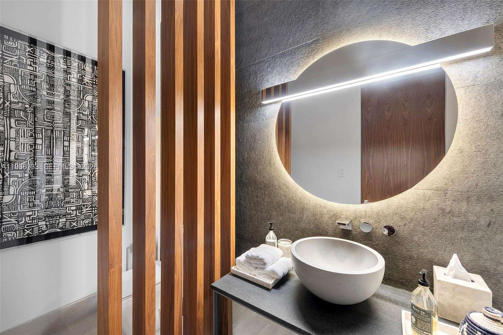 22 Isla Bahia Dr, Fort Lauderdale, FL 33316 | Picture 38