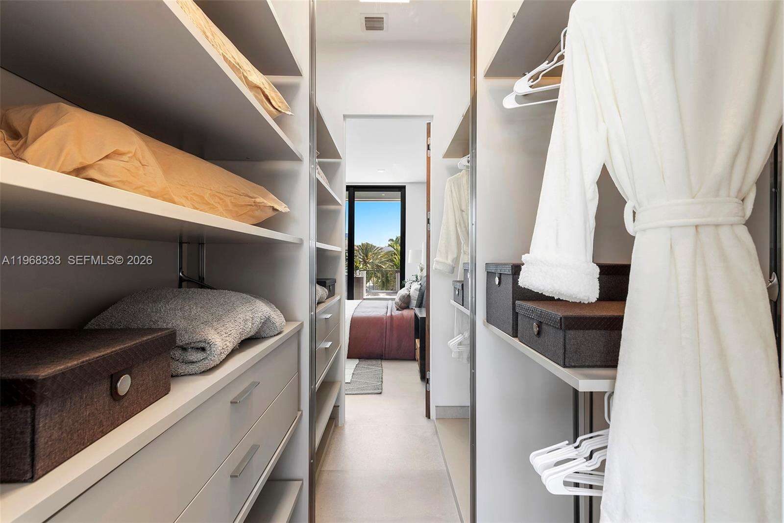 22 Isla Bahia Dr, Fort Lauderdale, FL 33316 | Picture 79