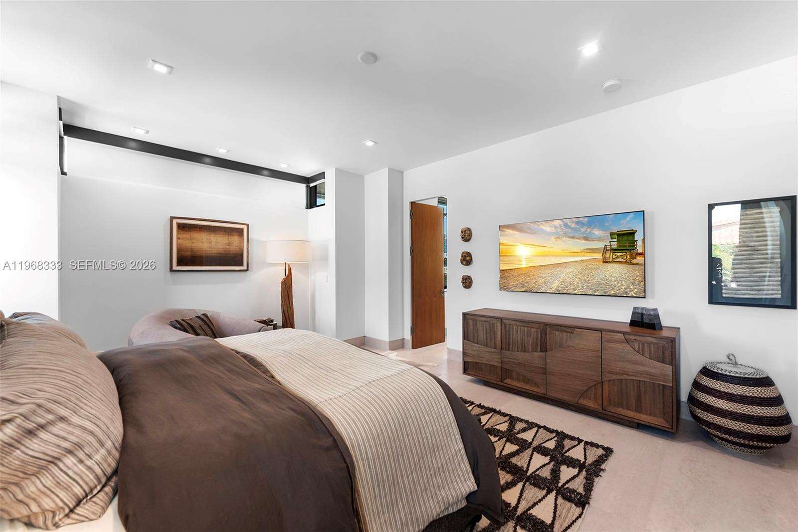 22 Isla Bahia Dr, Fort Lauderdale, FL 33316 | Picture 84