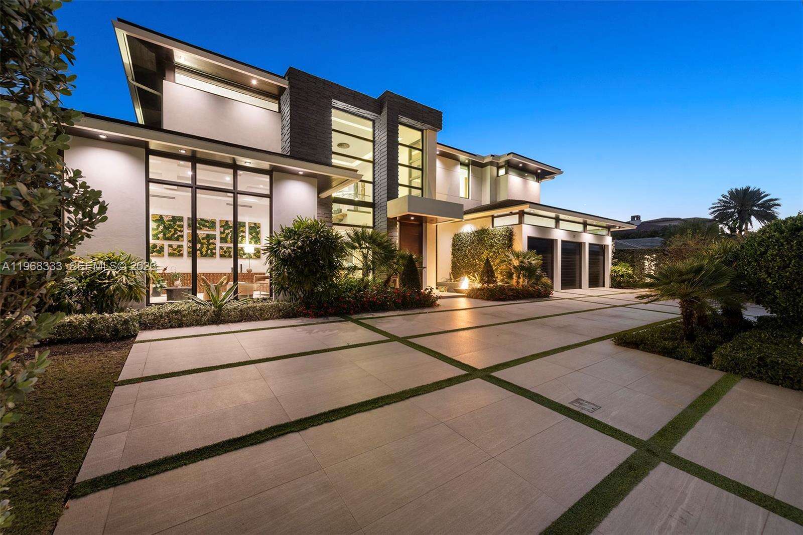 22 Isla Bahia Dr, Fort Lauderdale, FL 33316 | Picture 93