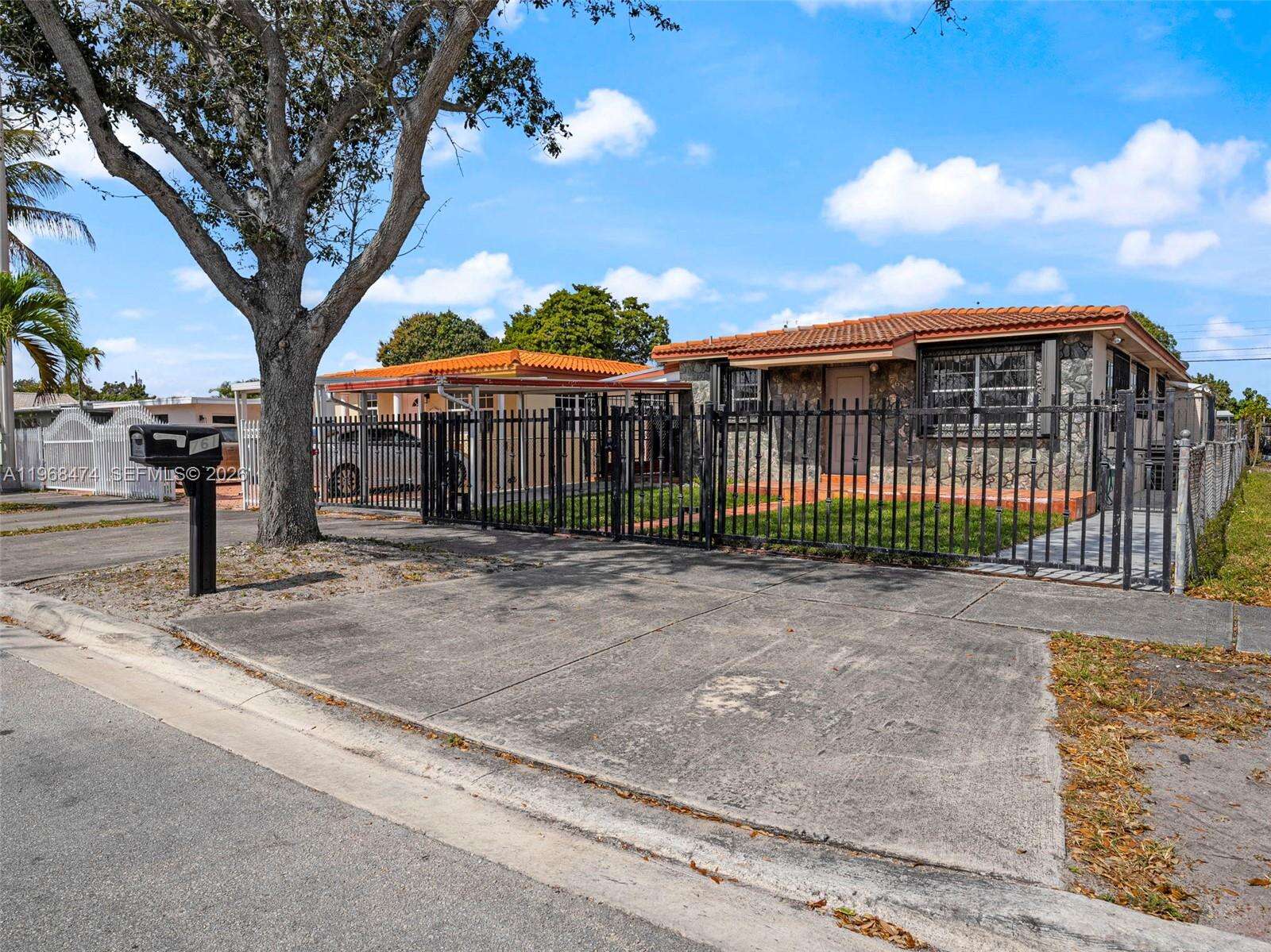 761 45th St, Hialeah, FL 33013 | Picture 2