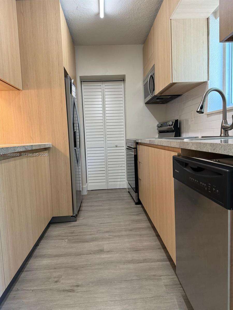 235 46th St, Miami, FL 33137 | Picture 9