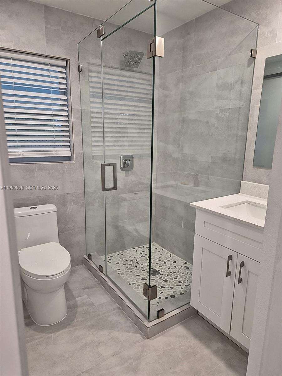 Hollywood, FL 33021 - For Sale photo 18