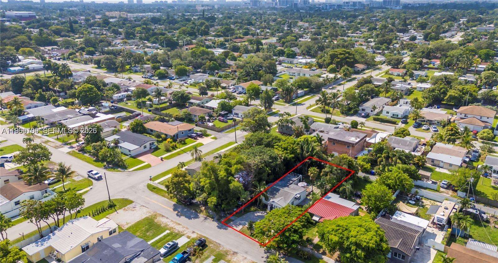 2510 Thomas St, Hollywood, FL 33020 | Picture 4