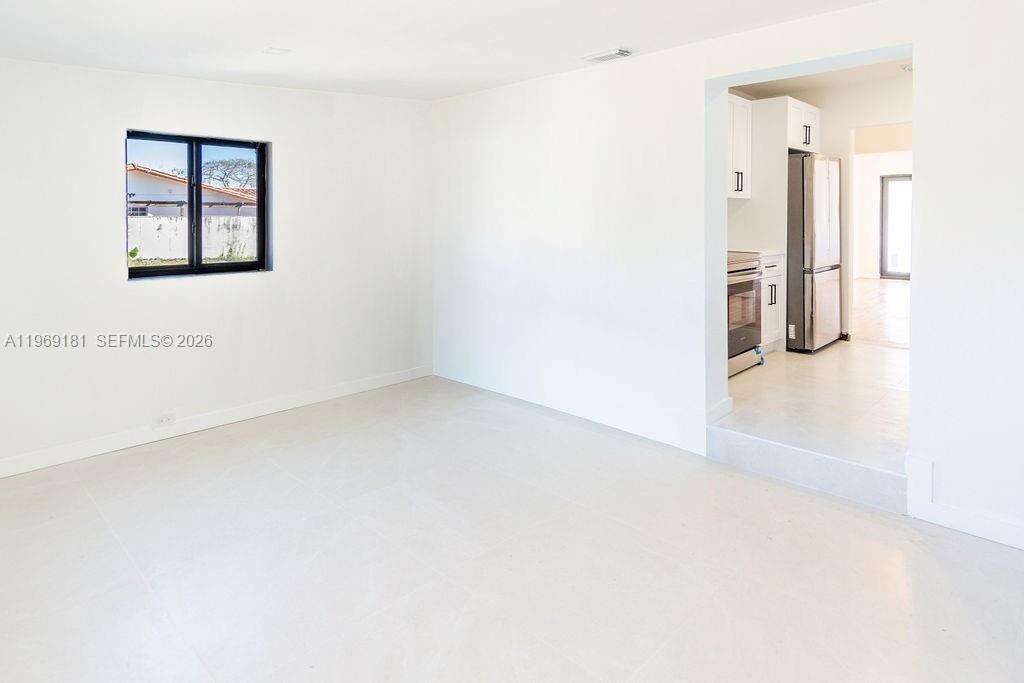 415 52nd St, Hialeah, FL 33013 | Picture 14