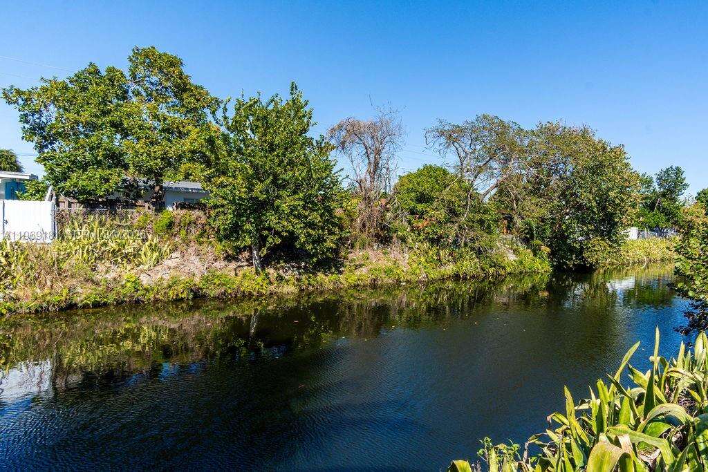 415 52nd St, Hialeah, FL 33013 | Picture 31