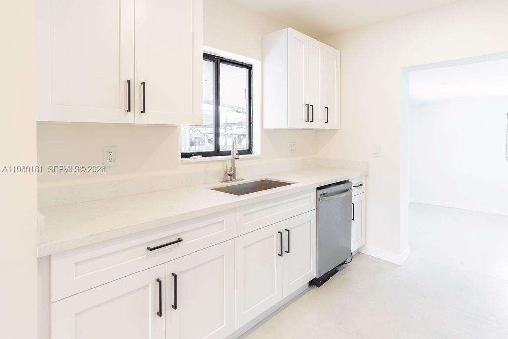 415 52nd St, Hialeah, FL 33013 | Picture 9