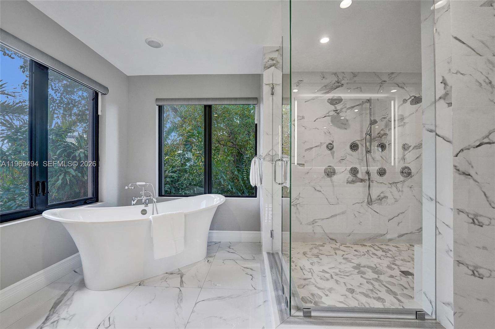 2941 Fairway Dr, Hollywood, FL 33021 | Picture 42