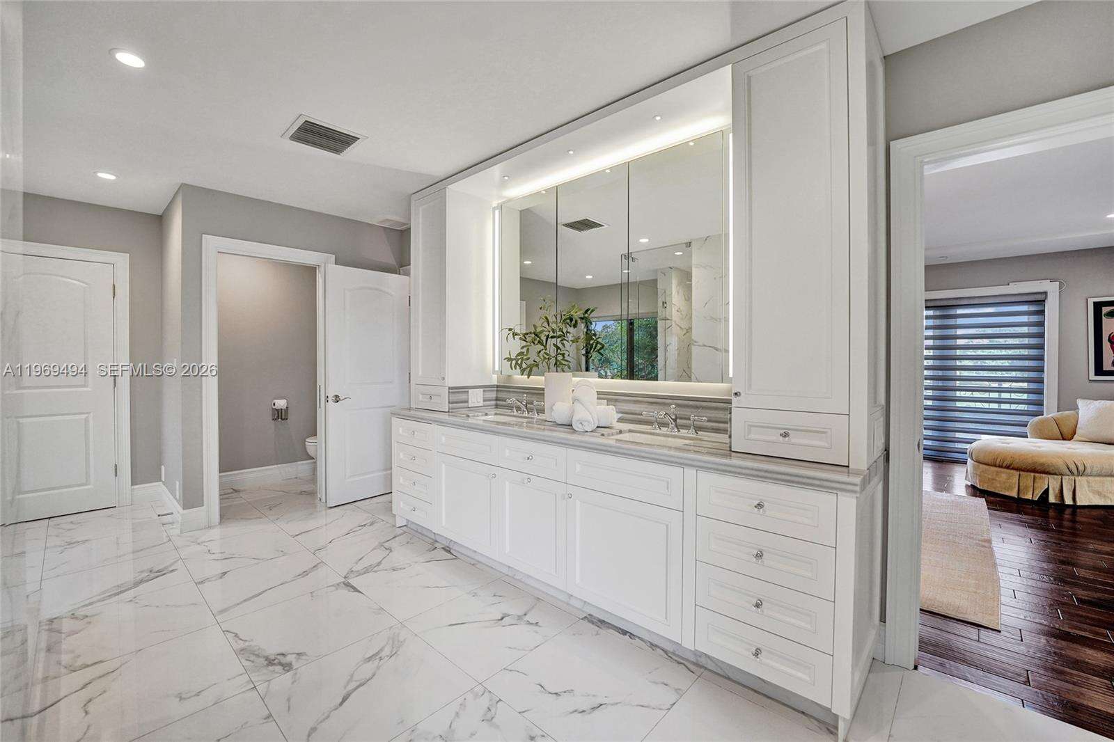 2941 Fairway Dr, Hollywood, FL 33021 | Picture 44