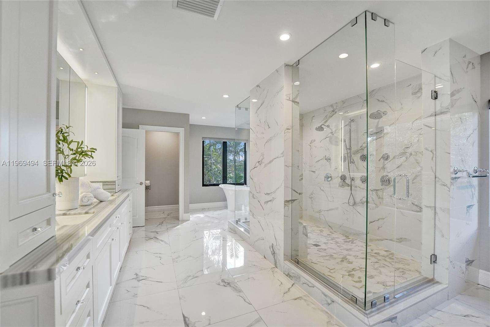 2941 Fairway Dr, Hollywood, FL 33021 | Picture 8