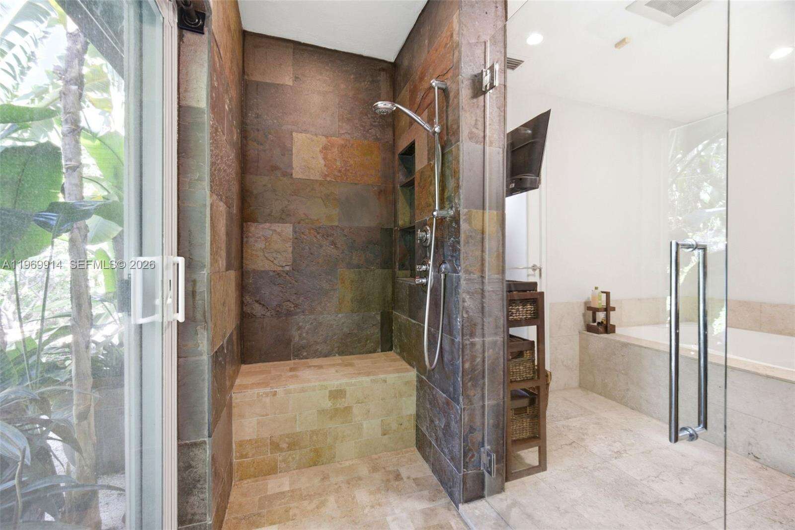 3730 Solana Rd, Miami, FL 33133 | Picture 15