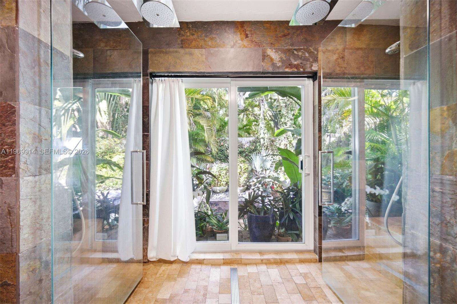 3730 Solana Rd, Miami, FL 33133 | Picture 17