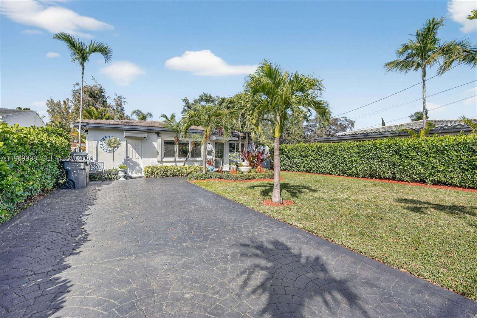 2245 Johnson St, Hollywood, FL 33020 | Picture 2