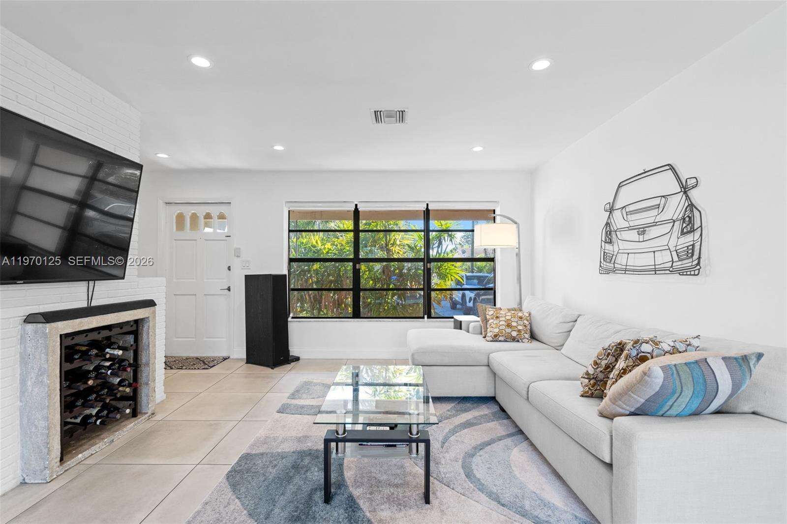 3035 Hayes St, Hollywood, FL 33021 | Picture 10