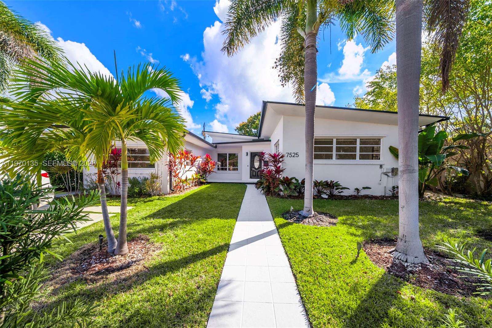 7525 Adventure Ave, North Bay Village, FL 33141 | Picture 45