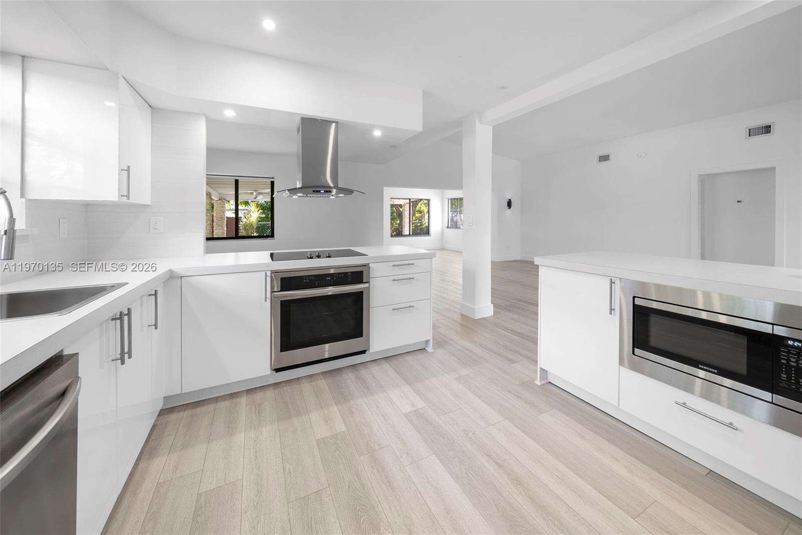 7525 Adventure Ave, North Bay Village, FL 33141 | Picture 7