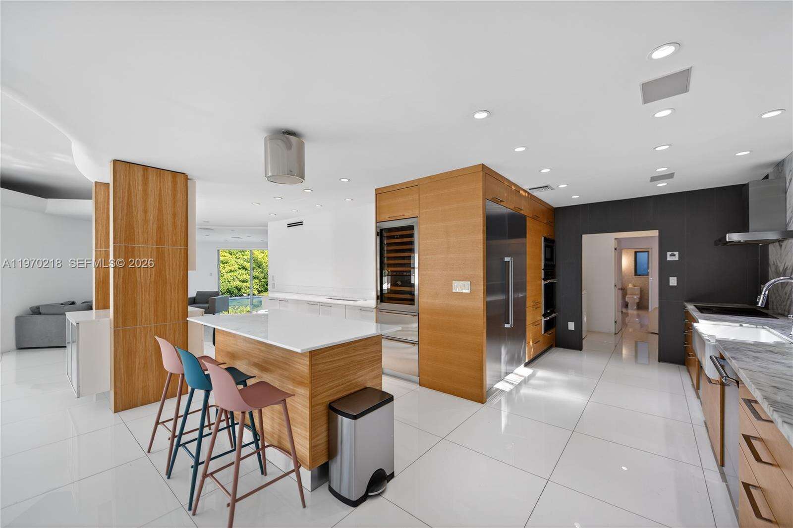 1000 Shore Dr, Miami Beach, FL 33141 | Picture 17