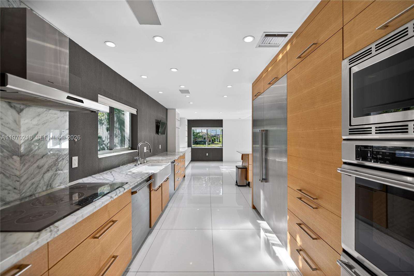 1000 Shore Dr, Miami Beach, FL 33141 | Picture 20