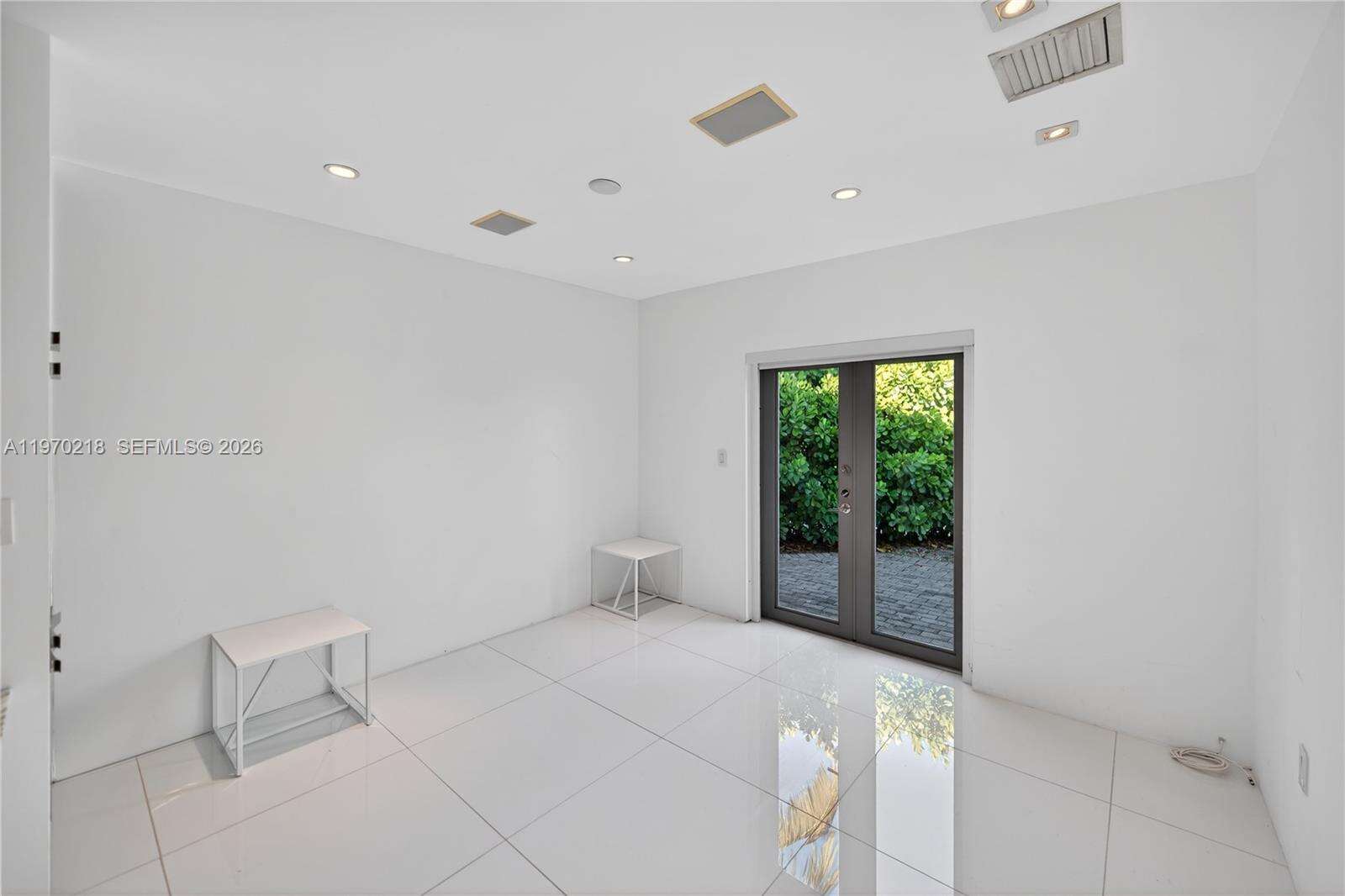 1000 Shore Dr, Miami Beach, FL 33141 | Picture 39