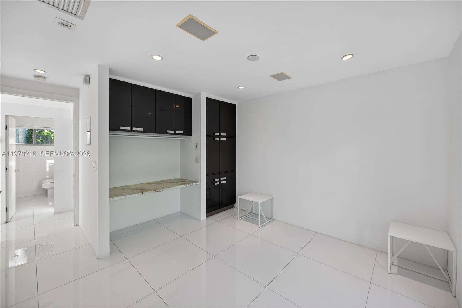 1000 Shore Dr, Miami Beach, FL 33141 | Picture 40