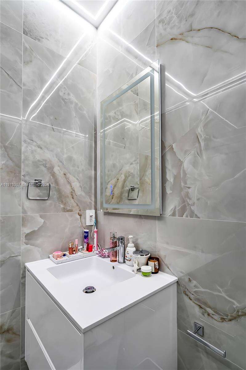 4566 Ficus St, Hollywood, FL 33021 | Picture 24